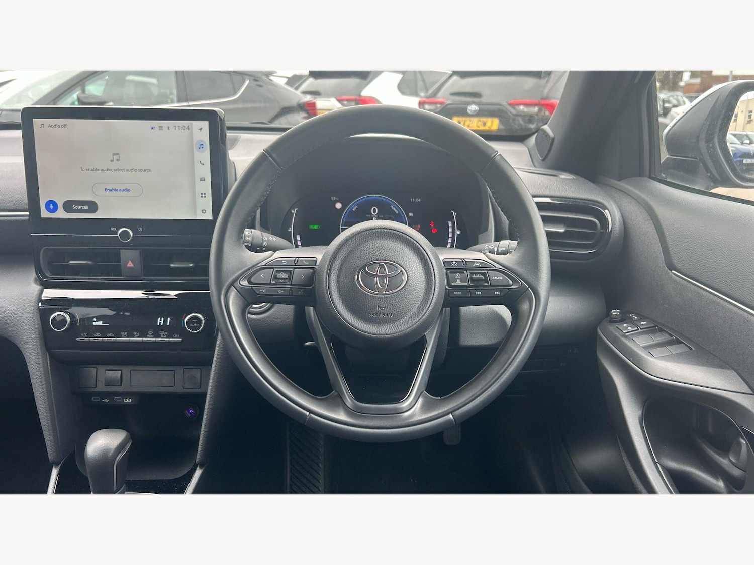 Used Toyota Yaris Cross 2024 for sale - 78170699: Photo 9