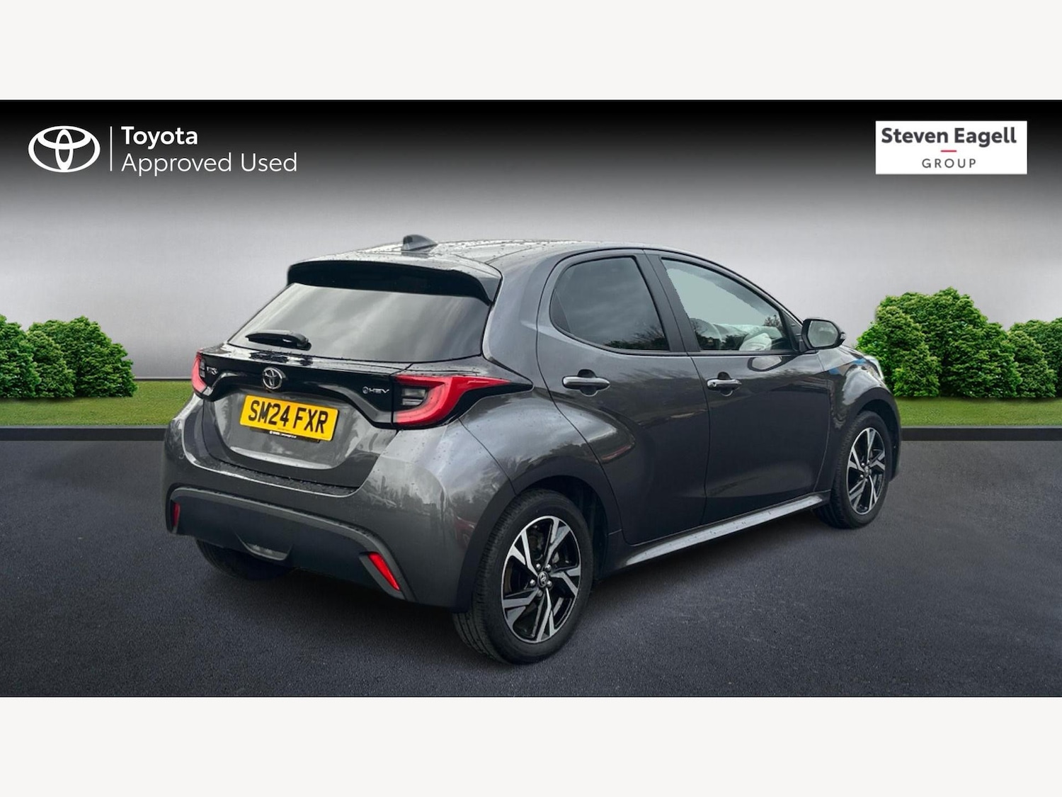 Used Toyota Yaris for sale - 76632763: Photo 2