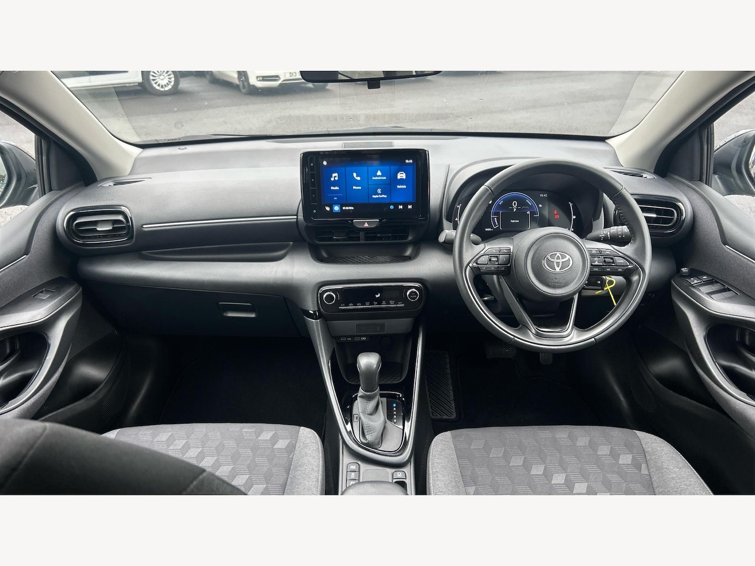 Used Toyota Yaris for sale - 76632763: Photo 7