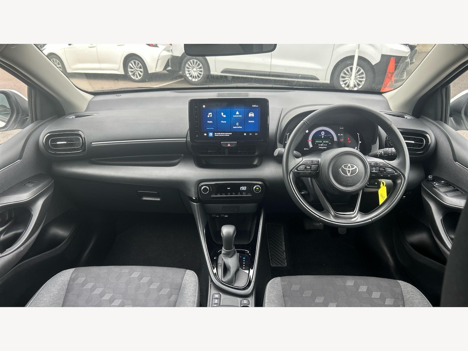 Used Toyota Yaris 2024 for sale - 77119848: Photo 7