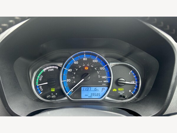 Used Toyota Yaris 2015 for sale - 76179673: Photo 11