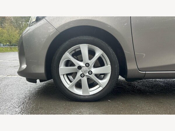 Used Toyota Yaris 2015 for sale - 76179673: Photo 20