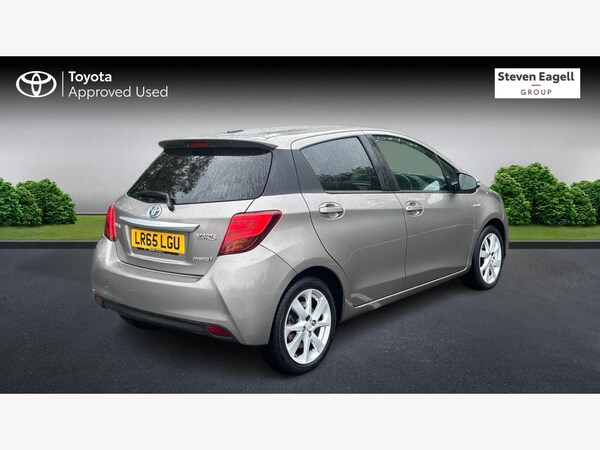 Used Toyota Yaris 2015 for sale - 76179673: Photo 2