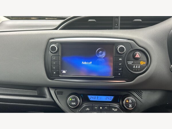 Used Toyota Yaris 2015 for sale - 76179673: Photo 9