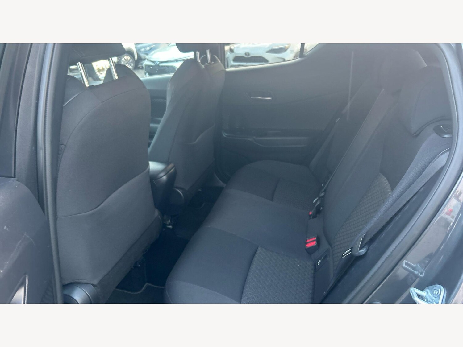 Used Toyota C-HR 2022 for sale - 76633059: Photo 15