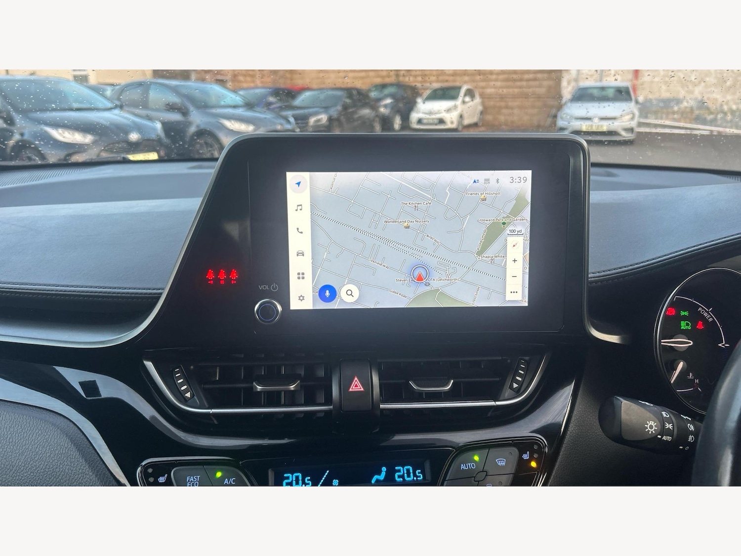 Used Toyota C-HR 2022 for sale - 76633059: Photo 9