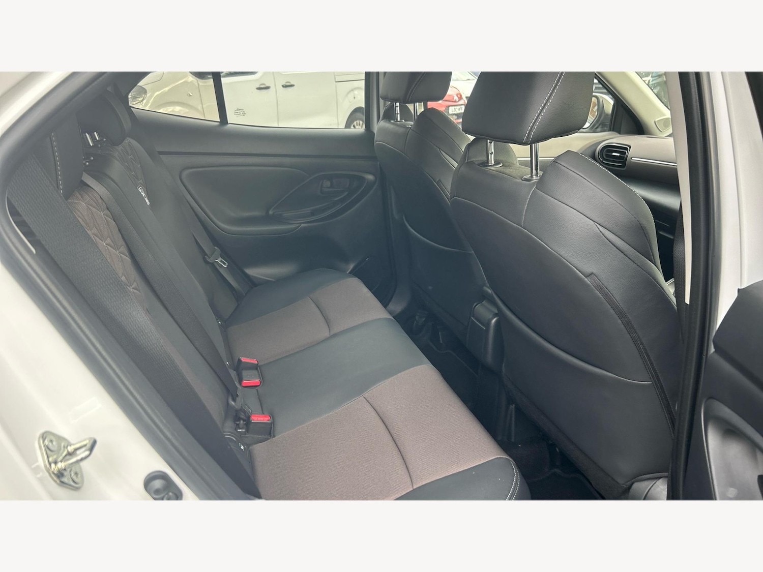 Used Toyota Yaris Cross 2024 for sale - 76423562: Photo 14