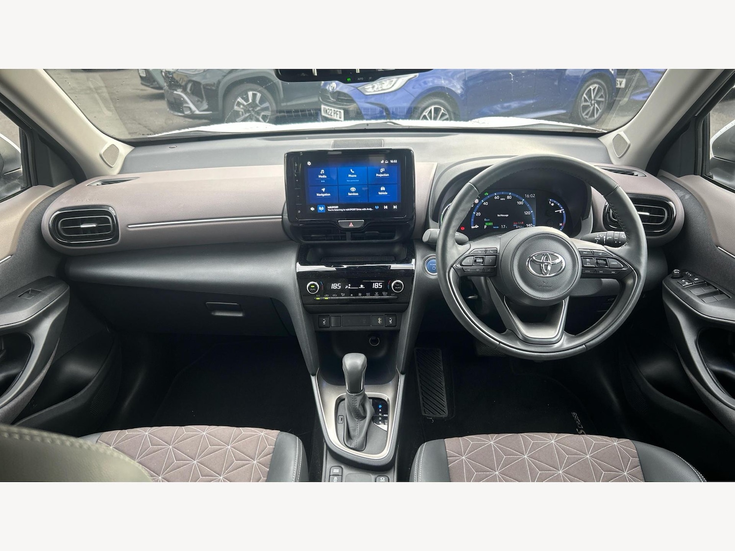 Used Toyota Yaris Cross 2024 for sale - 76423562: Photo 7
