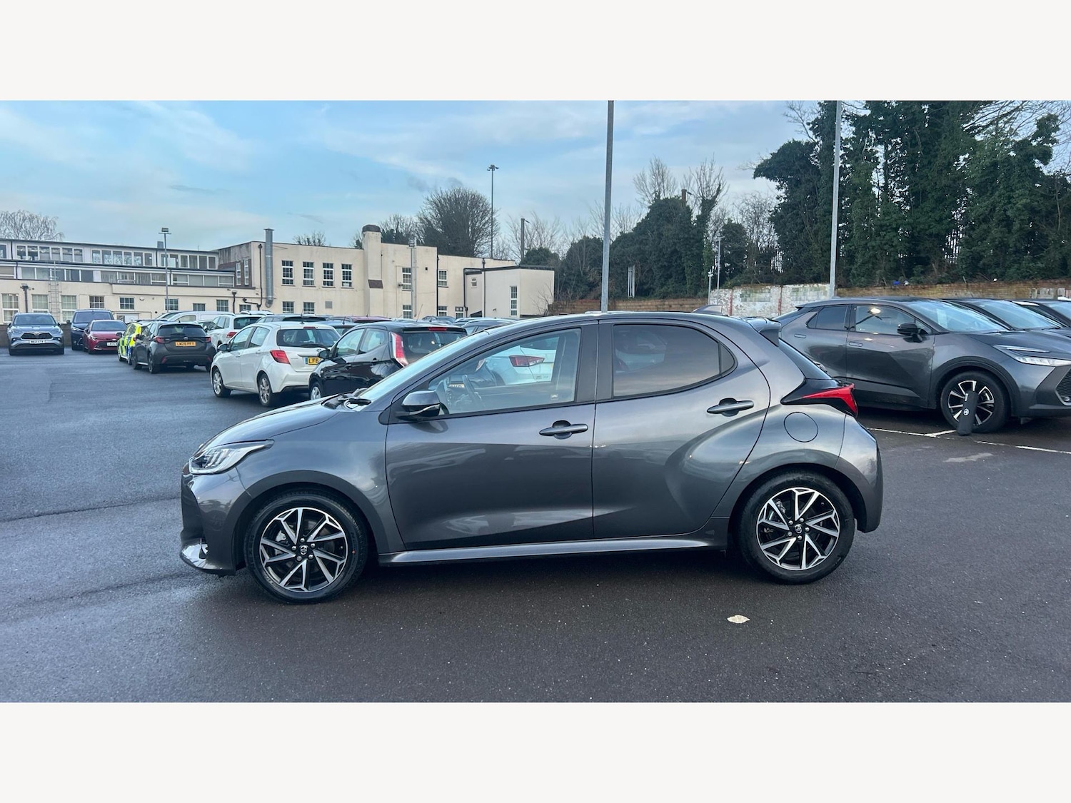 Used Toyota Yaris 2022 for sale - 77454979: Photo 19