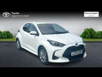 2022 (72) - 1.5 VVT-h Icon Hatchback 5dr Petrol Hybrid E-CVT Euro 6 (s/s) (116 ps)