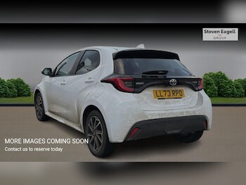 Used Toyota Yaris 2023 for sale - 77315124: Photo