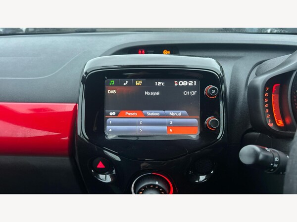 Used Toyota AYGO 2016 for sale - 76260228: Photo 9