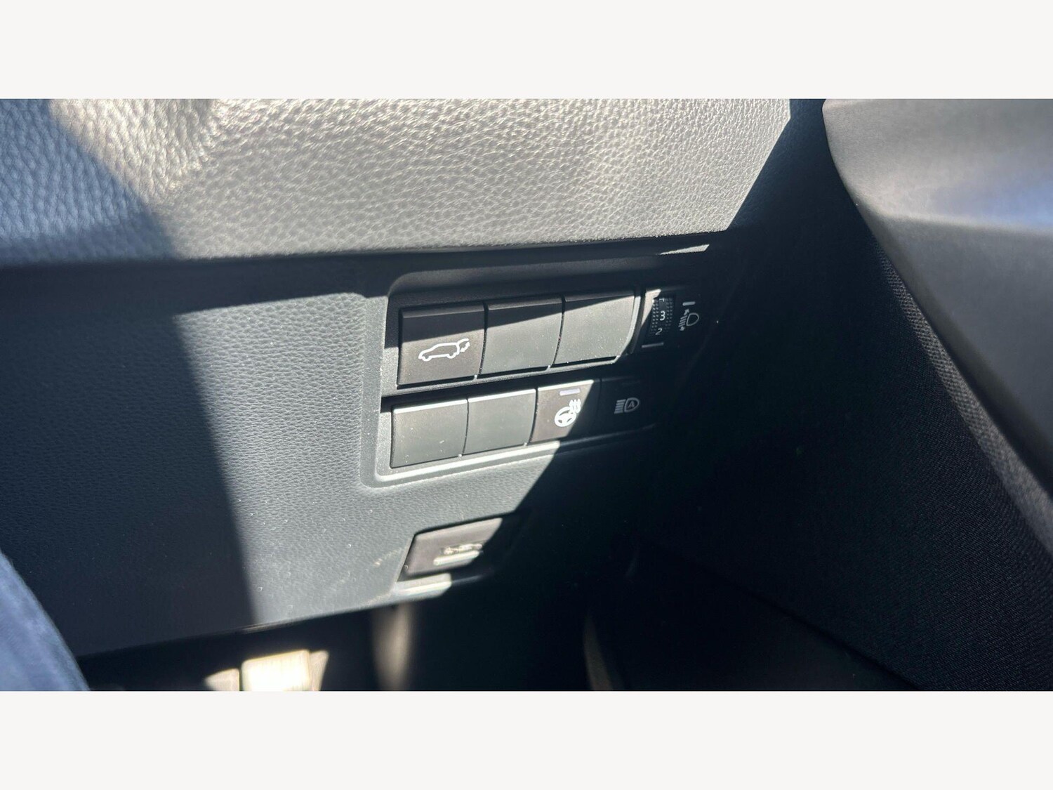 Used Toyota Yaris Cross 2023 for sale - 78006951: Photo 25