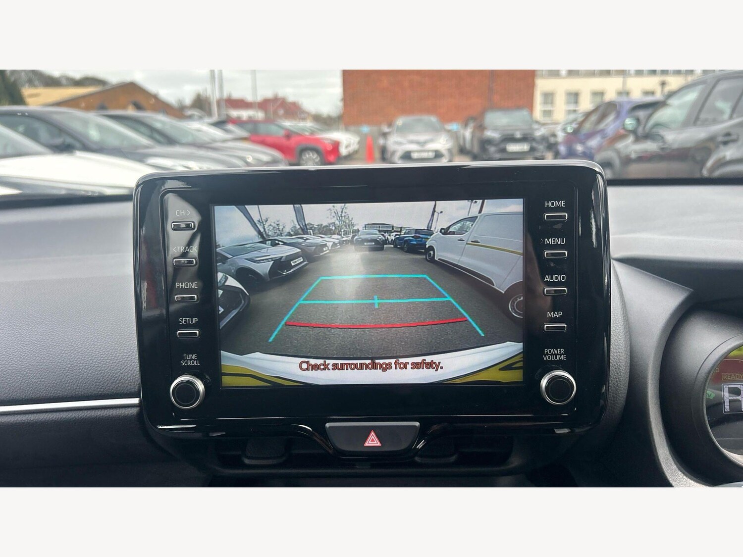 Used Toyota Yaris Cross 2023 for sale - 77898175: Photo 22