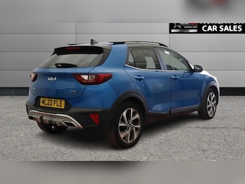 Used Kia Stonic 2022 for sale - 79358326: Photo