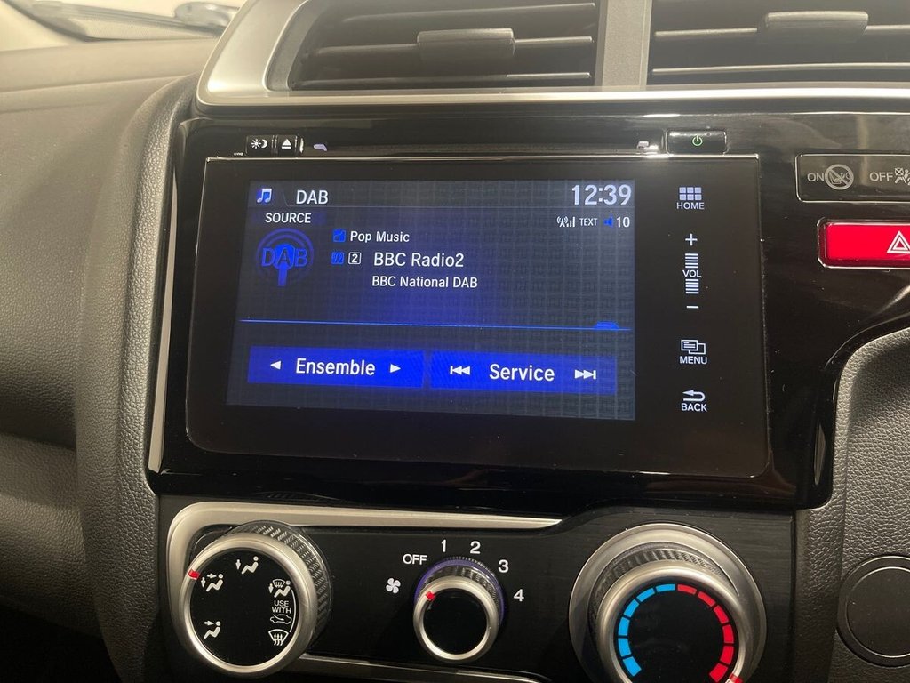 Used Honda Jazz 2017 for sale - 76520598: Photo 11