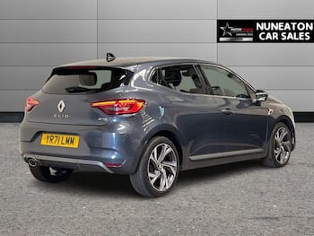 Used Renault Clio 2021 for sale - 79829097: Photo