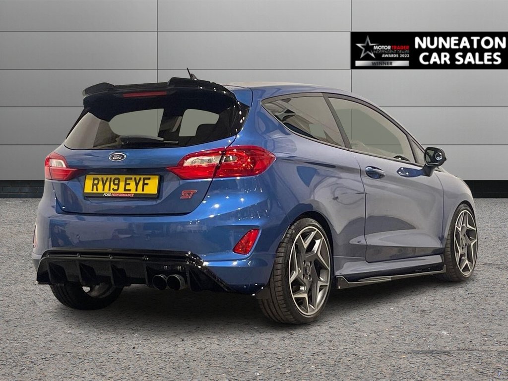 Used Ford Fiesta 2019 for sale - 76888549: Photo 3