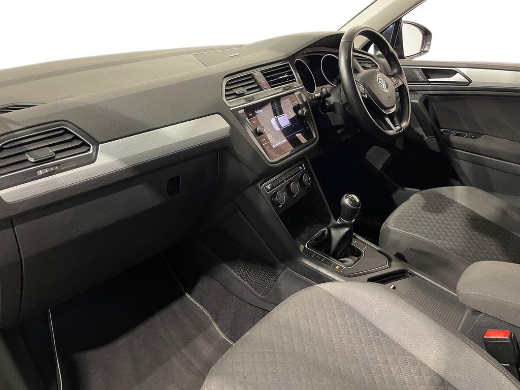 Used Volkswagen Tiguan 2018 for sale - 76685876: Photo 14