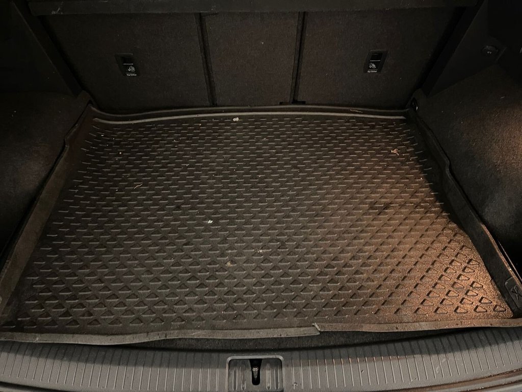 Used Volkswagen Tiguan 2018 for sale - 76685876: Photo 27