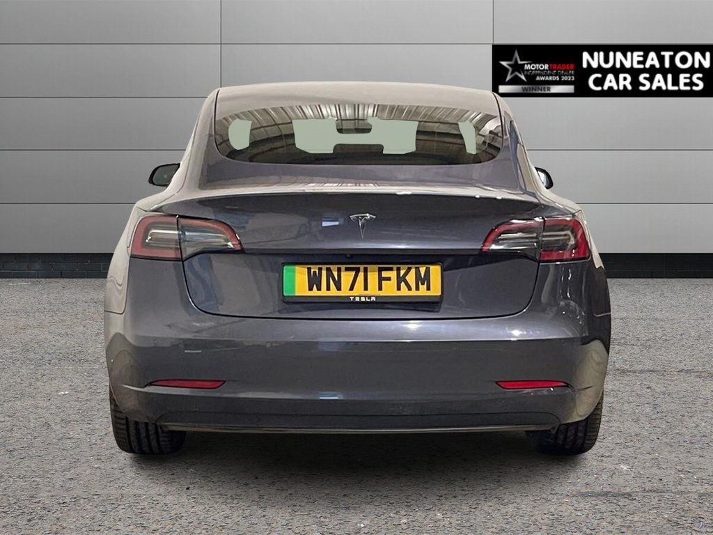 Used Tesla Model 3 2021 for sale - 76520452: Photo 4