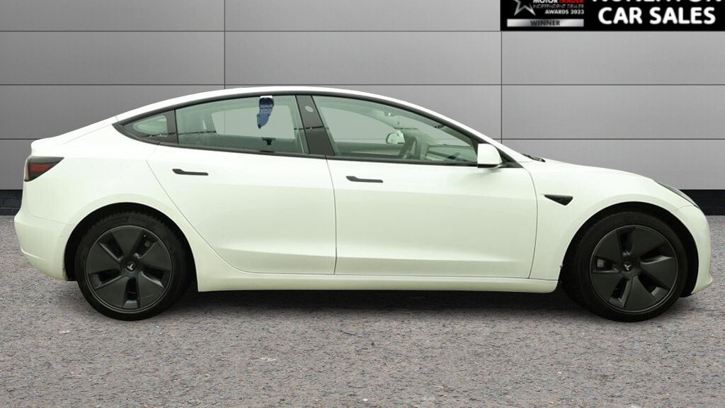 Used Tesla Model 3 2021 for sale - 77356167: Photo 2