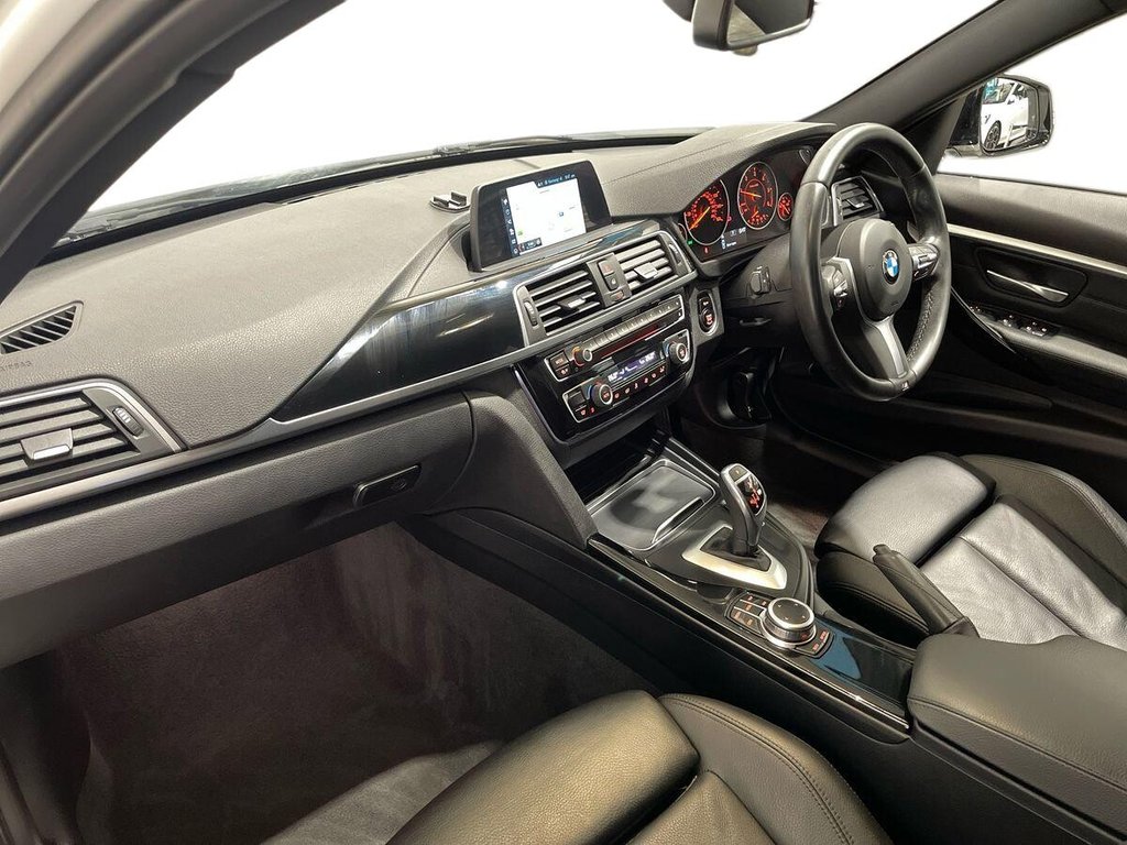 Used BMW 3 Series 2018 for sale - 76581959: Photo 13