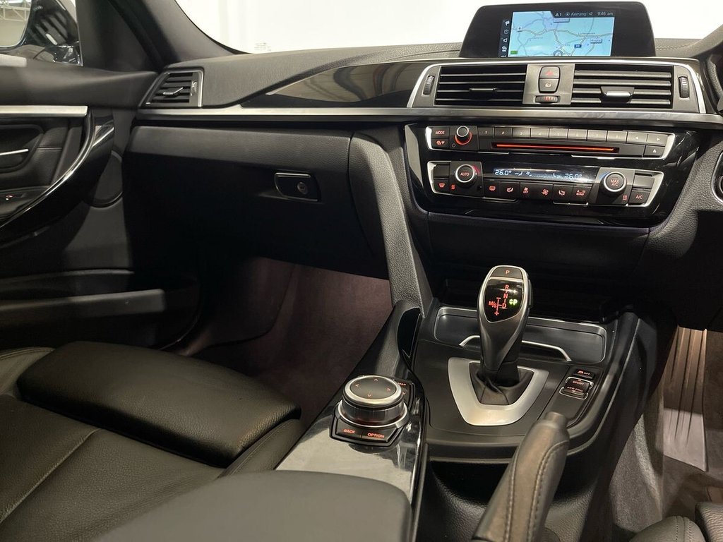 Used BMW 3 Series 2018 for sale - 76581959: Photo 14