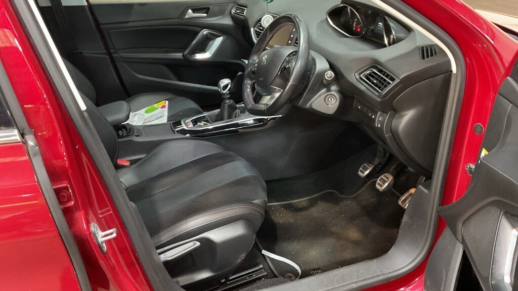 Used Peugeot 308 2018 for sale - 77971611: Photo 15