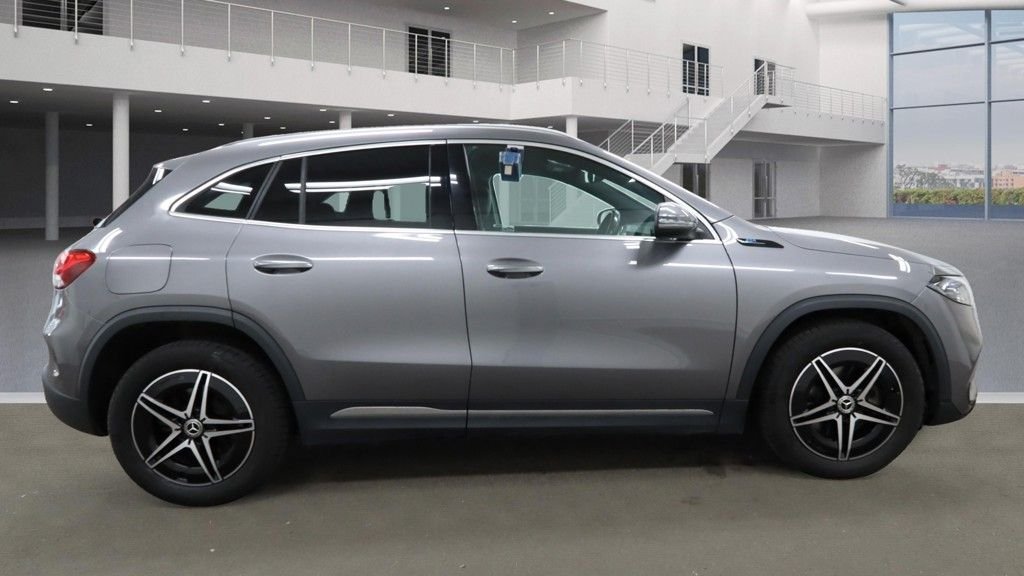 Used Mercedes-Benz EQA 2022 for sale - 76558799: Photo 5