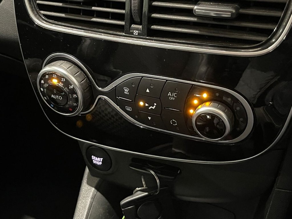 Used Renault Clio 2019 for sale - 77080553: Photo 17