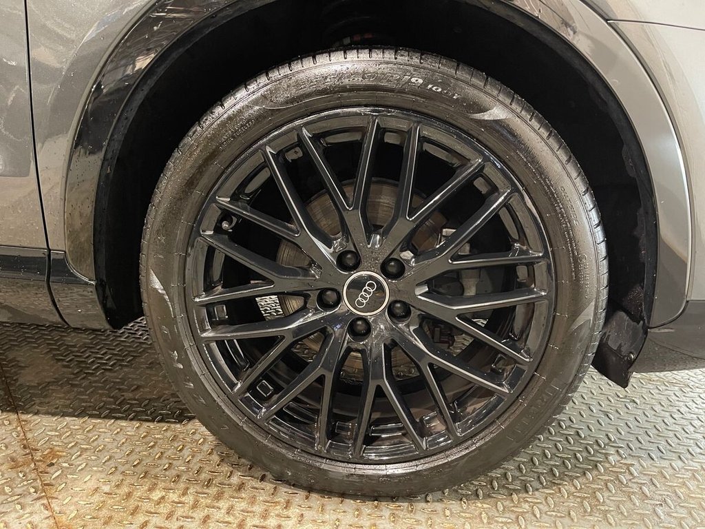 Used Audi Q3 2018 for sale - 76751073: Photo 31