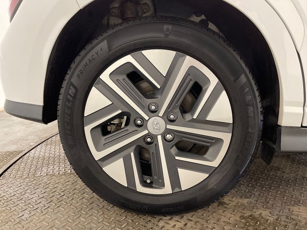 Used Hyundai KONA 2023 for sale - 77725703: Photo 31