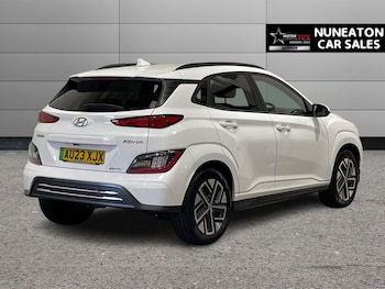 Used Hyundai KONA 2023 for sale - 77725703: Photo