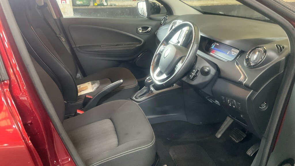 Used Renault Zoe 2019 for sale - 77236460: Photo 9