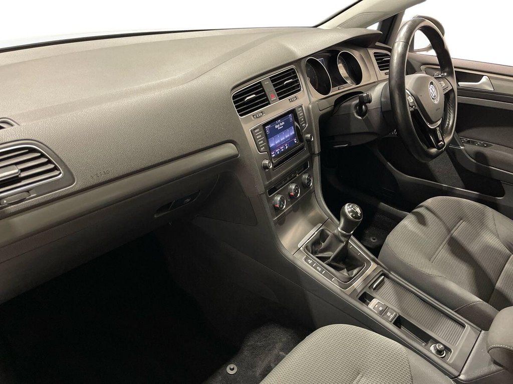 Used Volkswagen Golf 2013 for sale - 77936040: Photo 14