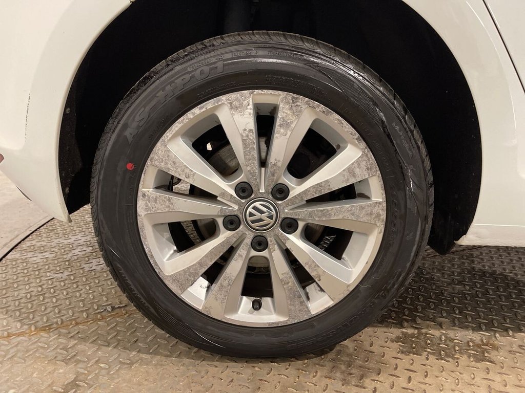 Used Volkswagen Golf 2013 for sale - 77936040: Photo 28