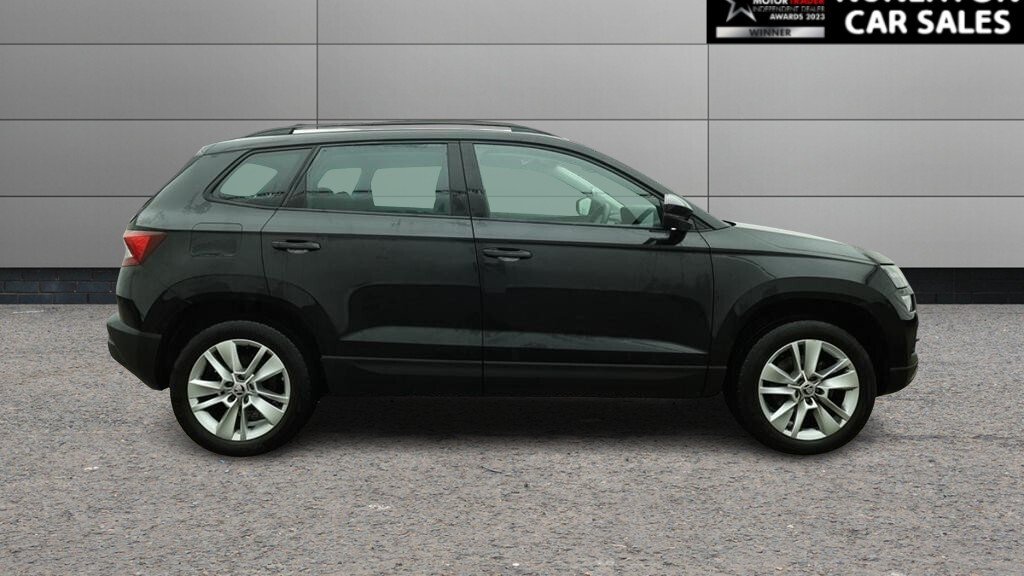 Used Skoda Karoq 2022 for sale - 77534443: Photo 2