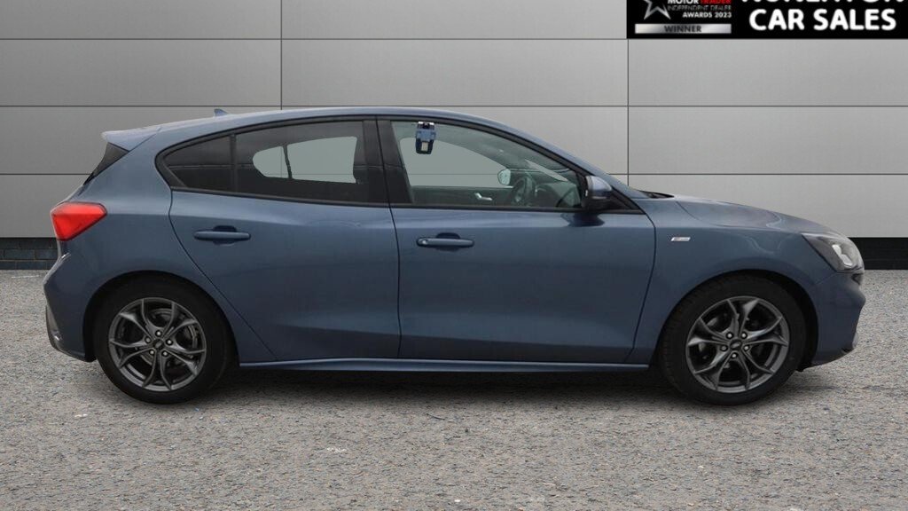 Used Ford Focus 2019 for sale - 78097003: Photo 2