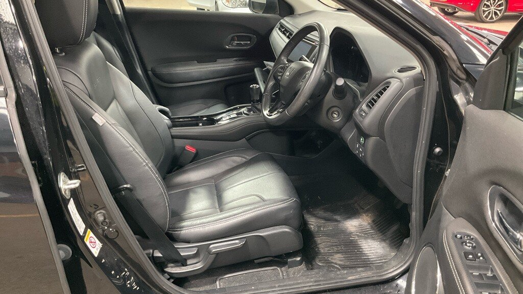 Used Honda HR-V 2018 for sale - 78212422: Photo 15