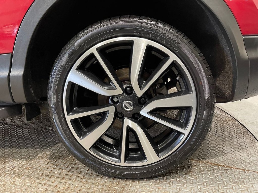 Used Nissan Qashqai 2017 for sale - 76559303: Photo 28