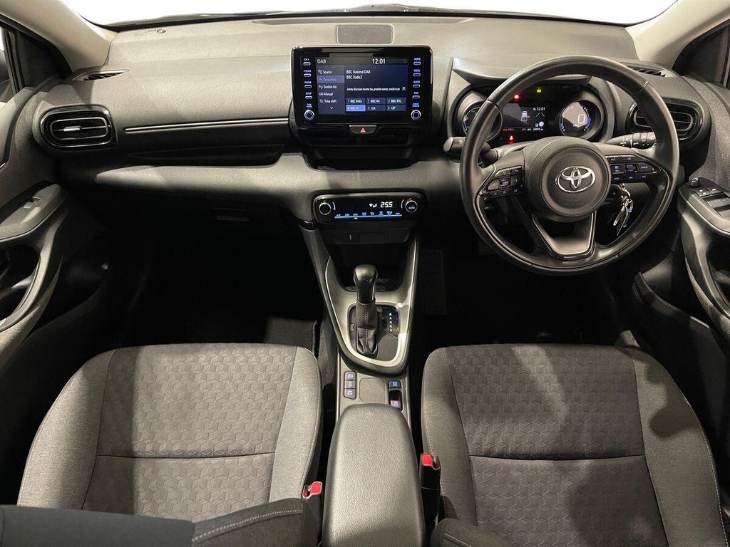 Used Toyota Yaris 2020 for sale - 76417348: Photo 10