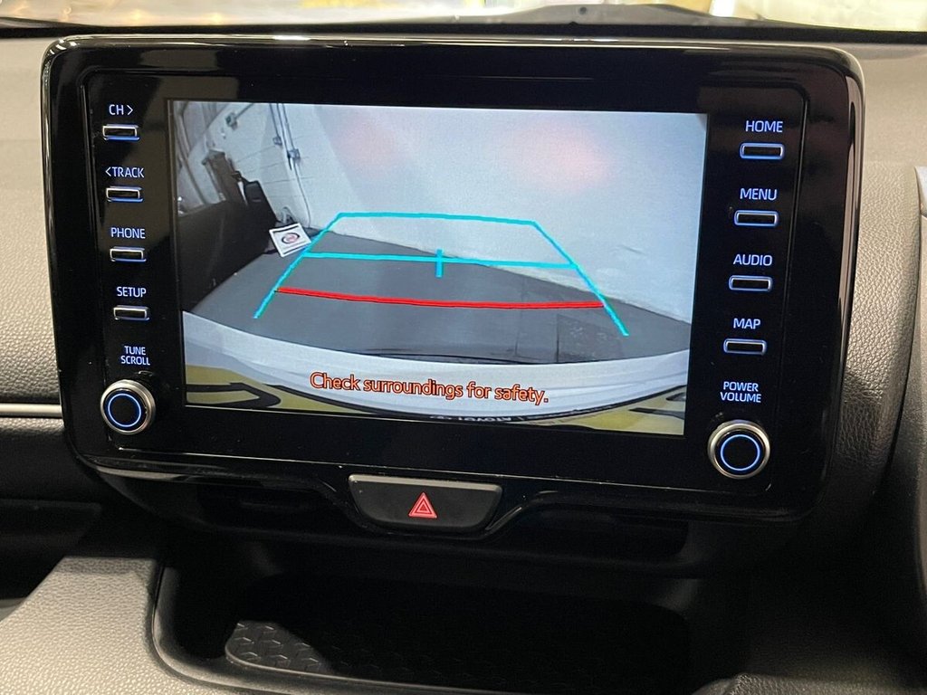 Used Toyota Yaris 2020 for sale - 76417348: Photo 21