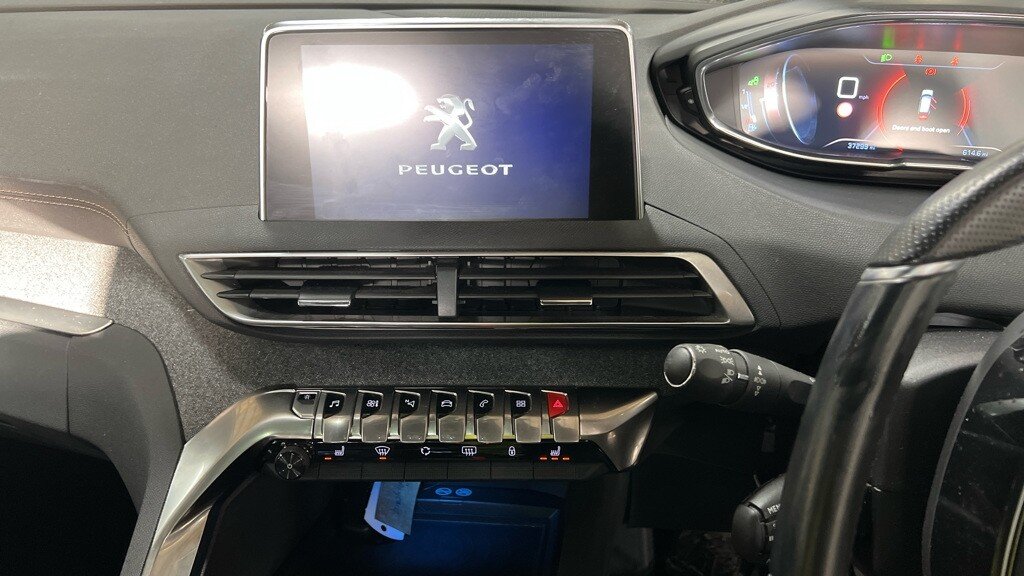 Used Peugeot 3008 2019 for sale - 77464374: Photo 17