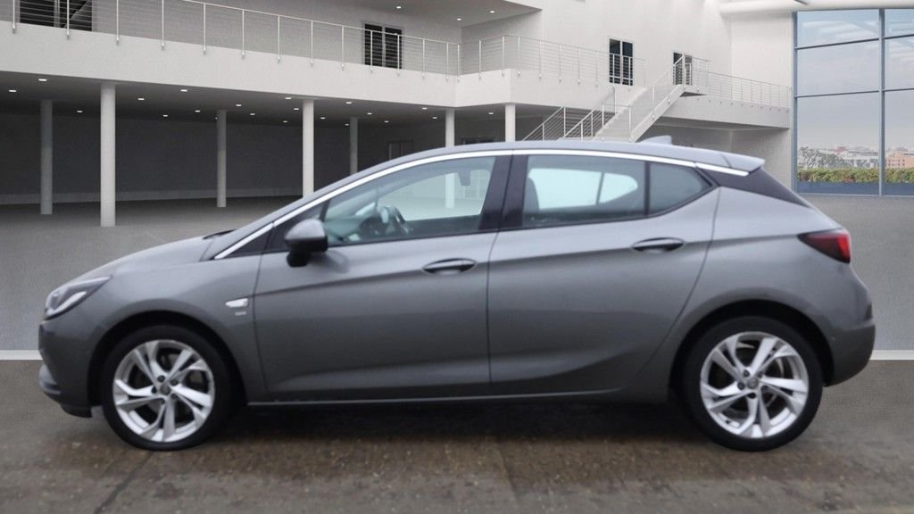 Used Vauxhall Astra 2018 for sale - 76962387: Photo 6