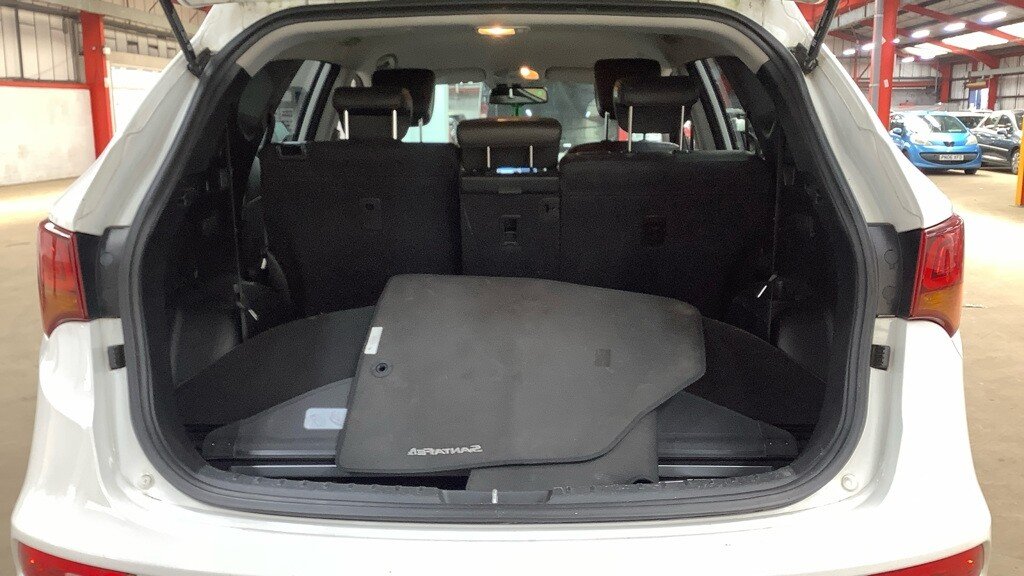 Used Hyundai Santa Fe 2018 for sale - 78117447: Photo 12