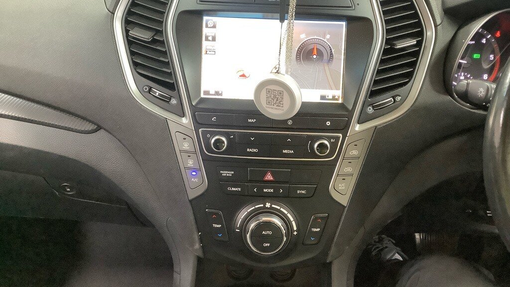 Used Hyundai Santa Fe 2018 for sale - 78117447: Photo 17