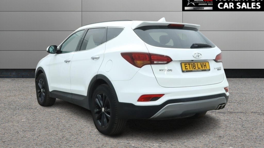 Used Hyundai Santa Fe 2018 for sale - 78117447: Photo 4