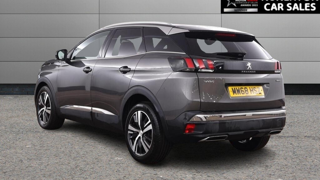 Used Peugeot 3008 2018 for sale - 77693701: Photo 4