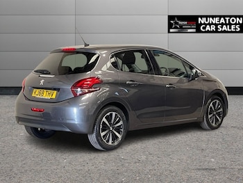 Used Peugeot 208 2019 for sale - 75831268: Photo